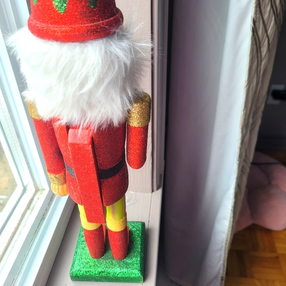 Soldier Christmas decorations on wood - Picture 4 of 4